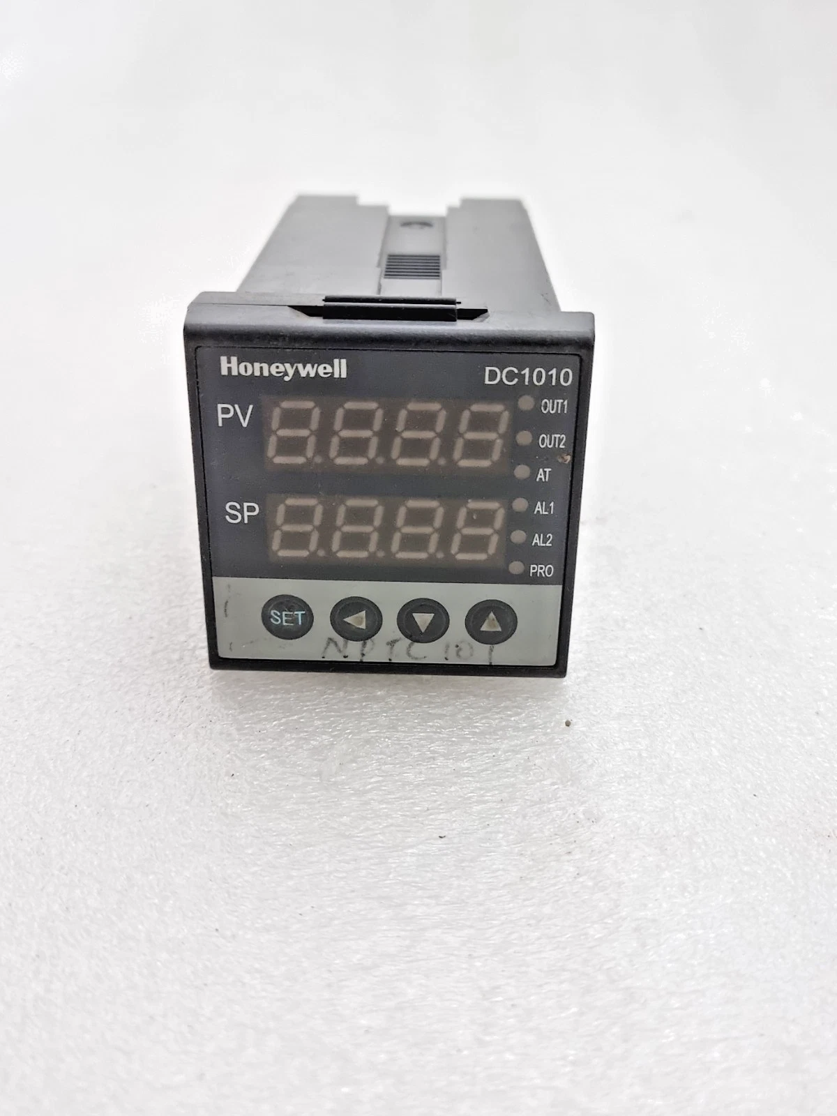 Honeywell Digital Temperature Controller DC1010 DC1010-CT-102000-E AC 85~265V
